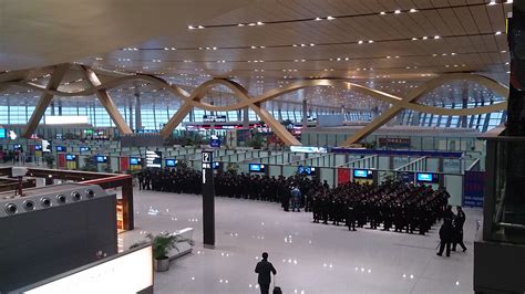 昆明机场到市区(昆明机场到市区多远)缩略图