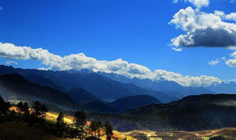 香格里拉月5的天气(香格里拉五月天气)缩略图