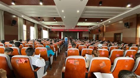 丽江市旅游局(丽江市旅游局电话)缩略图