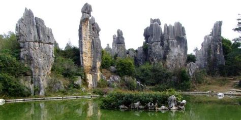 昆明市区旅游景点(昆明市区旅游景点攻略自由行)缩略图