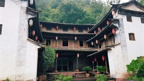 楚雄禄丰(楚雄禄丰邮政编码是多少)缩略图