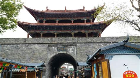 大理古城-五华楼(大理古城五华楼介绍)缩略图 大理古城-五华楼(大理古城五华楼介绍)缩略图