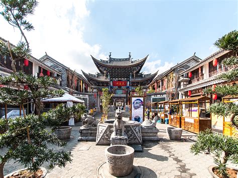 丽江滇菌王大酒店(丽江滇菌王大酒店电话)缩略图
