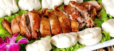 云南昆明美食(云南昆明美食排行榜前十名)缩略图