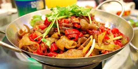 东北有什么好吃的(东北有什么好吃的特产)缩略图