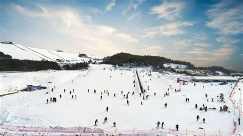 安吉滑雪场在哪里(安吉滑雪场)缩略图