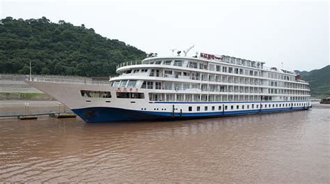 长江探索号(长江探索号豪华游轮价格)缩略图