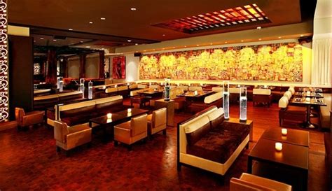 浪漫西餐厅(浪漫西餐厅歌曲推荐)缩略图