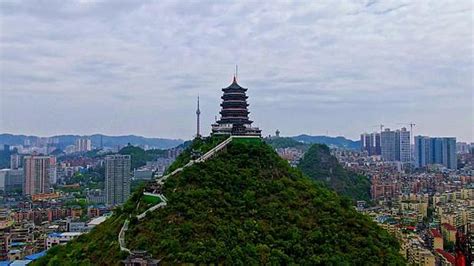 贵阳东山,贵阳东山寺缩略图