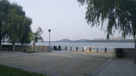 龙子湖风景区(龙子湖风景区游玩攻略)缩略图