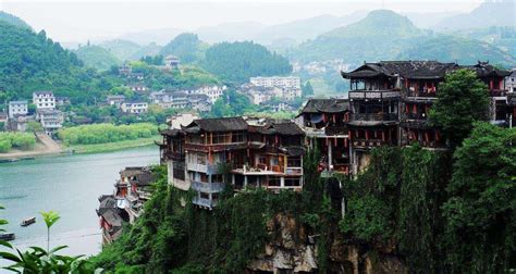 江西芙蓉镇在哪里,江西芙蓉镇在哪里旅游缩略图