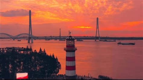 南京日出时间(南京日出时间表2023年4月)缩略图